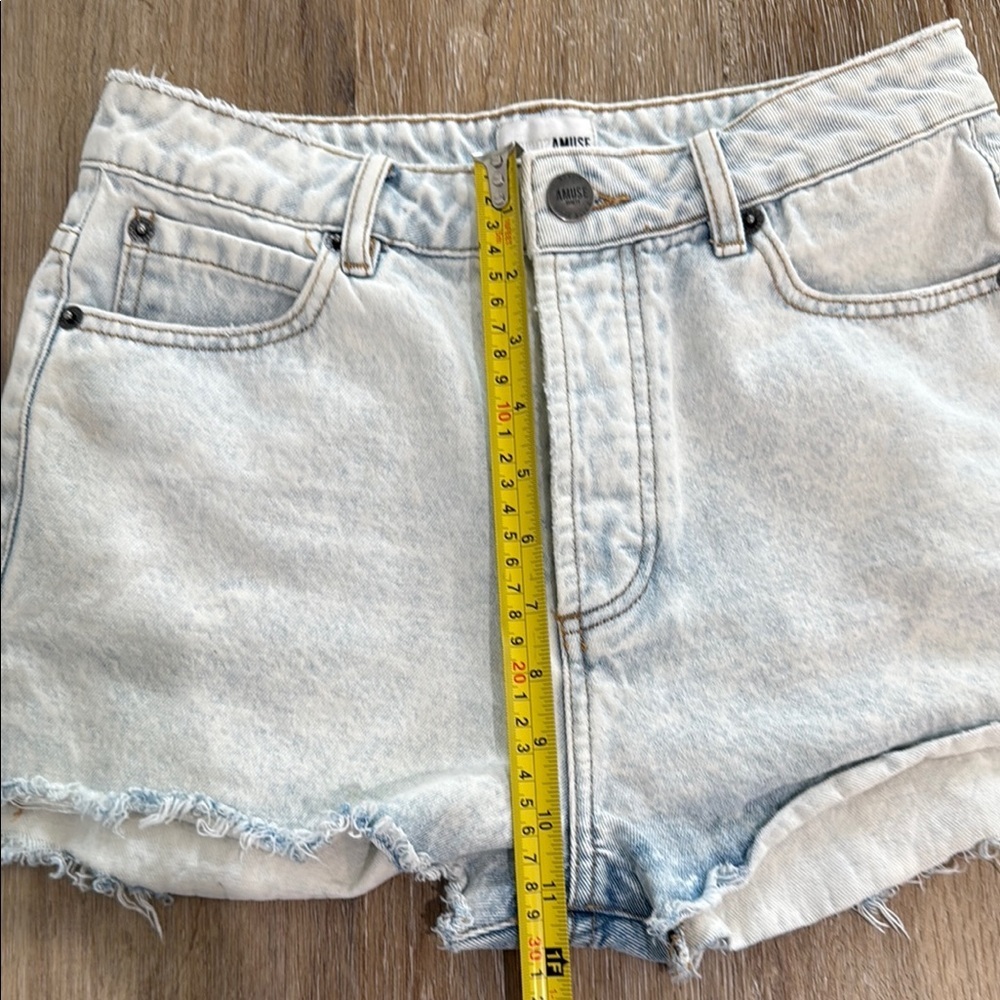 Amuse Society Blue Jean Shorts High-Waisted Frayed Hem - Picture 9 of 9